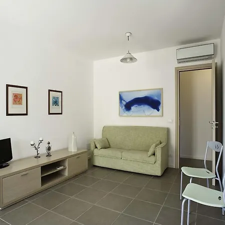 Апартаменты Dolce Mare *