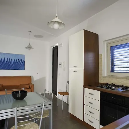 Dolce Mare Марина-ди-Модика